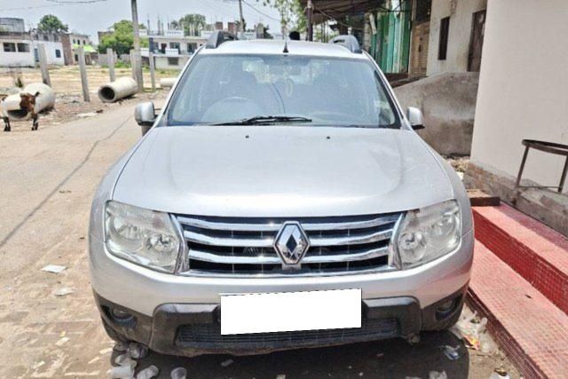 Renault Duster 4x4 Second-hand 2014 Renault Duster 4x4 for sale in Lucknow