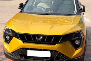 Used Mahindra XUV 3XO AX5 L Turbo AT