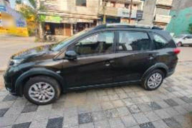 Honda BR-V i-VTEC S MT Second-hand 2016 Honda BR-V i-VTEC S MT for sale in Durg