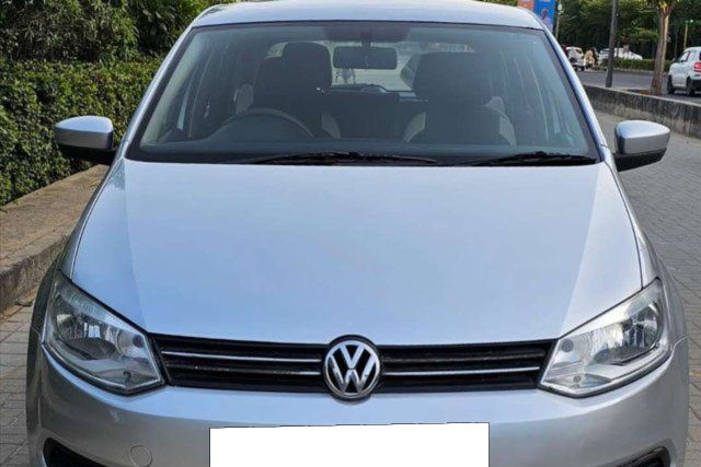 Volkswagen Polo Diesel Comfortline 1.2L Second-hand 2013 Volkswagen Polo Diesel Comfortline 1.2L for sale in Ahmedabad