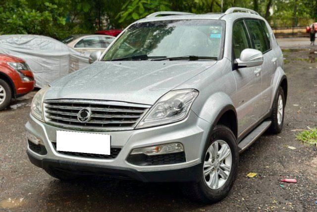 Second-hand 2013 Mahindra Ssangyong Rexton RX7 for sale in Mumbai