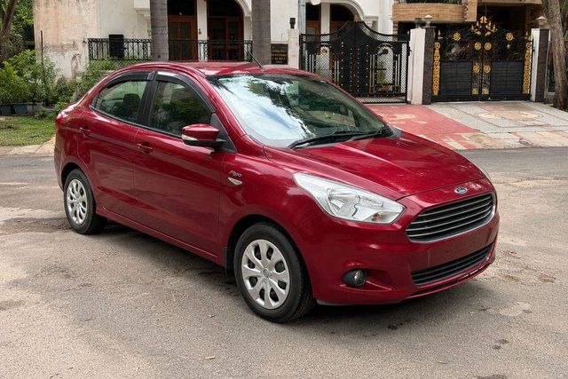 Second-hand 2016 Ford Figo 1.5D Titanium MT for sale in Greater Noida