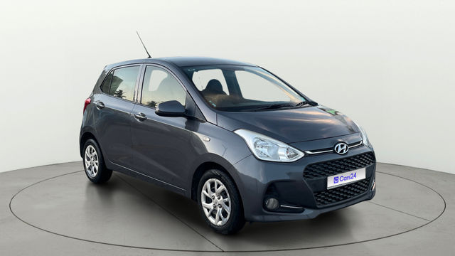 Hyundai Grand i10 1.2 Kappa Magna AT Second-hand 2017 Hyundai Grand i10 1.2 Kappa Magna AT for sale in Coimbatore