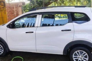Used Renault Triber RXL BSVI