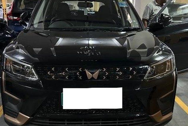 Mahindra XUV400 EV EL Fast Charger Second-hand 2024 Mahindra XUV400 EV EL Fast Charger for sale in Ahmedabad