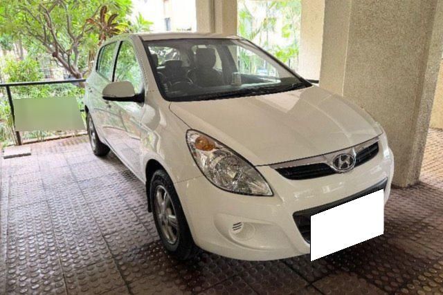 Second-hand 2011 Hyundai i20 1.2 Sportz for sale in Pune