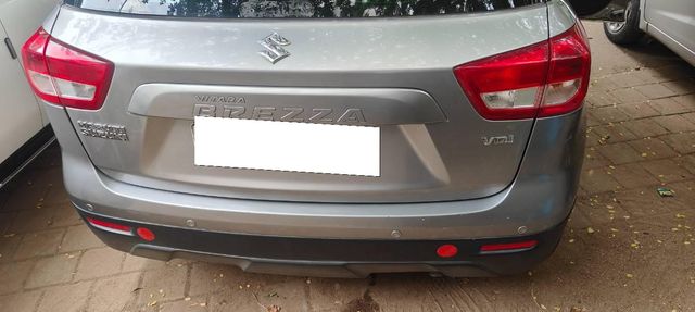 Second-hand 2017 Maruti Suzuki Vitara Brezza VDi for sale in Ahmedabad