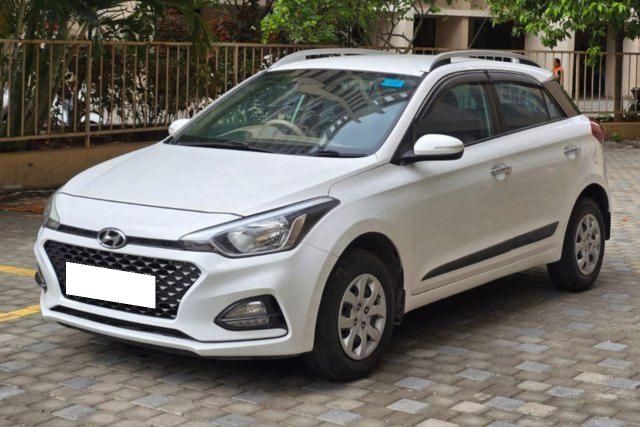 Hyundai i20 1.2 Spotz Second-hand 2018 Hyundai i20 1.2 Spotz for sale in Nashik