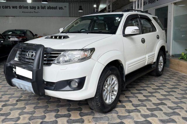 Toyota Fortuner 4x4 MT Second-hand 2014 Toyota Fortuner 4x4 MT for sale in Hyderabad
