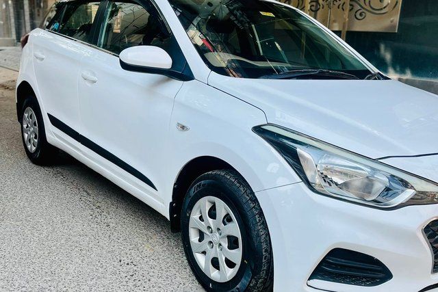 Hyundai i20 Magna Plus BSIV Second-hand 2020 Hyundai i20 Magna Plus BSIV for sale in New Delhi