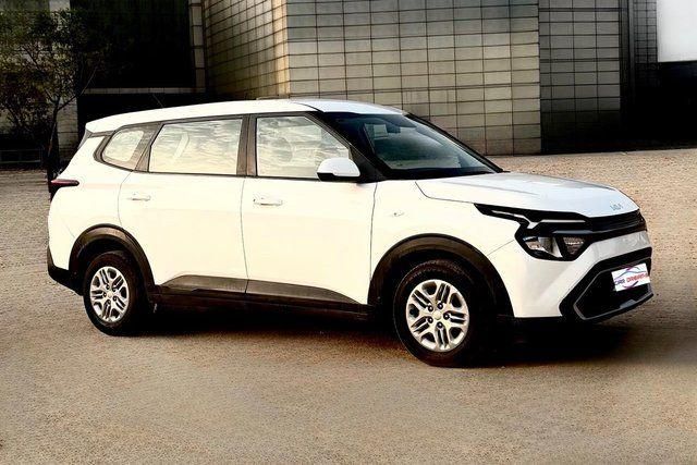 Kia Carens Premium BSVI Second-hand 2023 Kia Carens Premium BSVI for sale in New Delhi