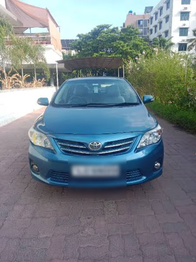 Second-hand 2011 Toyota Corolla Altis VL for sale in Ahmedabad