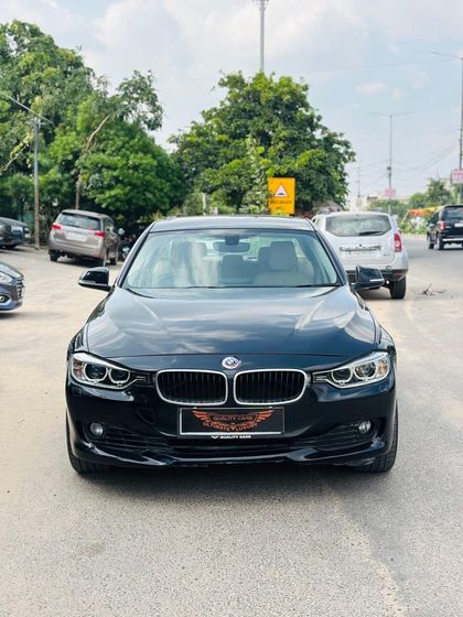 Used 320d Luxury Line