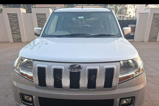 Second-hand 2016 Mahindra TUV 300 T8 for sale in Ahmedabad