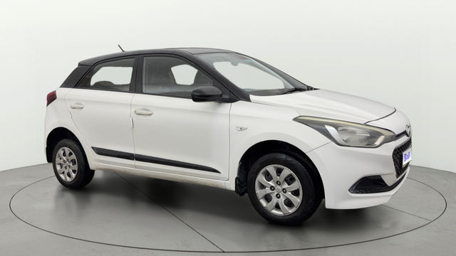 Second-hand 2015 Hyundai i20 Magna 1.2 for sale in New Delhi