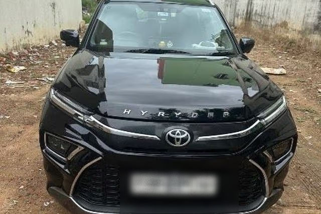 Toyota Hyryder V HYBRID Festival Edition Second-hand 2024 Toyota Hyryder V HYBRID Festival Edition for sale in Chennai