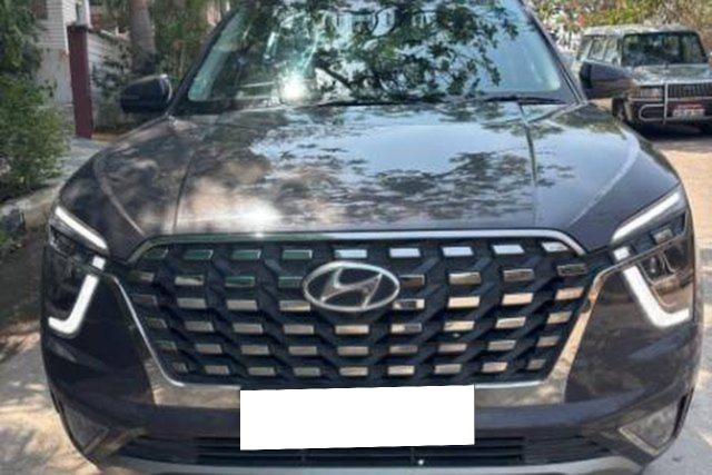 Hyundai Alcazar Platinum (O) AT Second-hand 2021 Hyundai Alcazar Platinum (O) AT for sale in Hyderabad