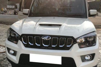 Used S4 7 Seater