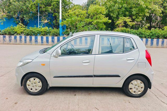 Hyundai i10 Magna 1.1L Second-hand 2014 Hyundai i10 Magna 1.1L for sale in Pune