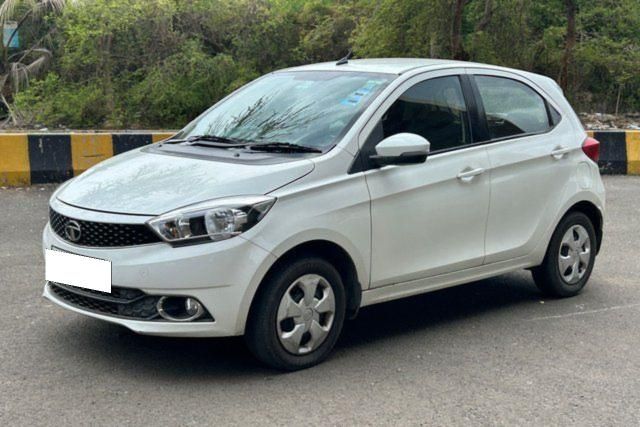Tata Tiago 1.2 Revotron XZ Second-hand 2017 Tata Tiago 1.2 Revotron XZ for sale in Navi Mumbai
