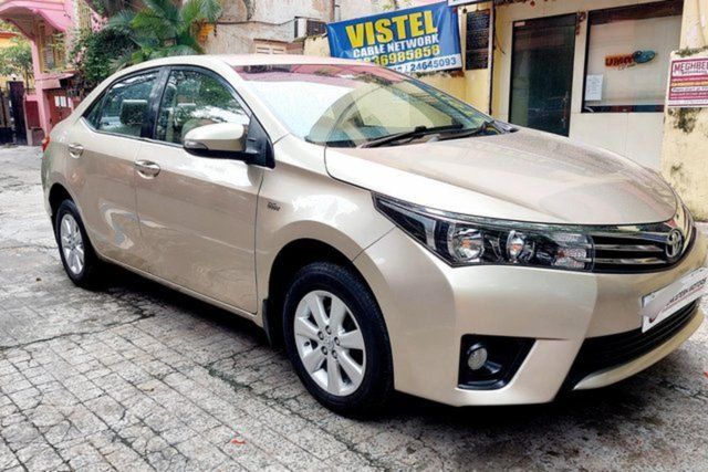 Second-hand 2015 Toyota Corolla Altis G AT for sale in Kolkata