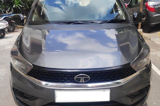 Tata Tiago XTA AMT CNG Second-hand 2024 Tata Tiago XTA AMT CNG for sale in Bangalore