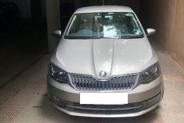 Skoda Rapid 1.5 TDI AT Style BSIV Second-hand 2017 Skoda Rapid 1.5 TDI AT Style BSIV for sale in Bangalore