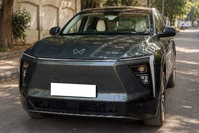 Second-hand 2025 Mahindra XEV 9e Pack Three for sale in Agra