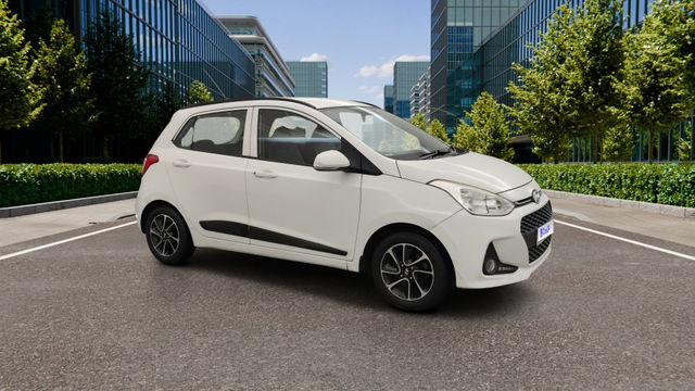 Second-hand 2017 Hyundai Grand i10 1.2 Kappa Sportz Option AT for sale in Pune