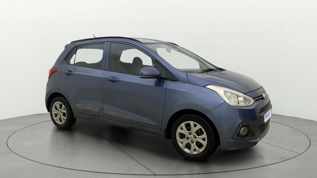 Hyundai Grand i10 Sportz Second-hand 2015 Hyundai Grand i10 Sportz for sale in Ahmedabad
