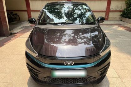 Tata Tiago EV XT LR