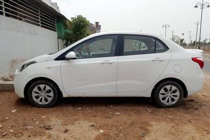 Used 1.2 VTVT S AT