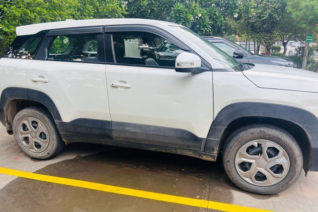 Maruti Suzuki Brezza Lxi CNG Second-hand 2023 Maruti Suzuki Brezza Lxi CNG for sale in Greater Noida