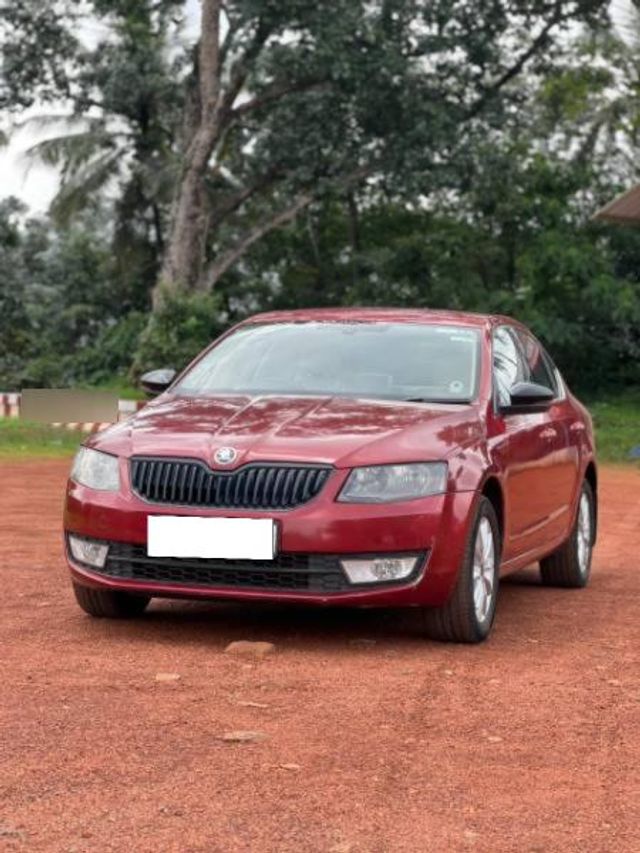 Skoda Octavia Ambition 1.4 TSI MT Second-hand 2014 Skoda Octavia Ambition 1.4 TSI MT for sale in Kannur