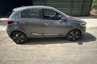 11 Used Tata Tiago in Indore