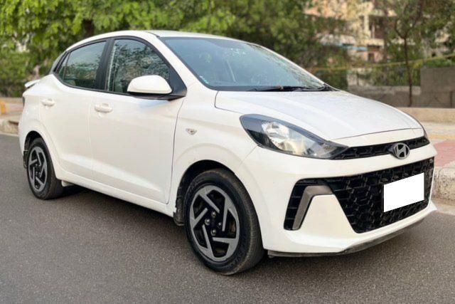 Second-hand 2025 Hyundai Aura S CNG for sale in New Delhi