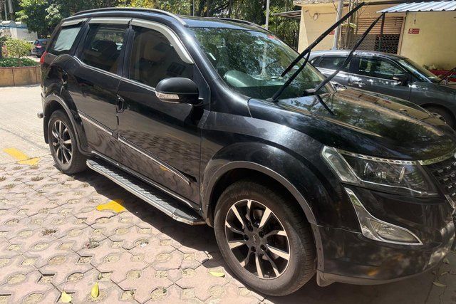 Mahindra XUV500 W11 AT BSIV Second-hand 2018 Mahindra XUV500 W11 AT BSIV for sale in Gurgaon
