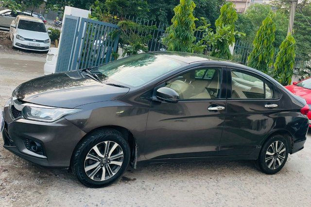 Second-hand 2018 Honda City i-VTEC V for sale in Gurgaon