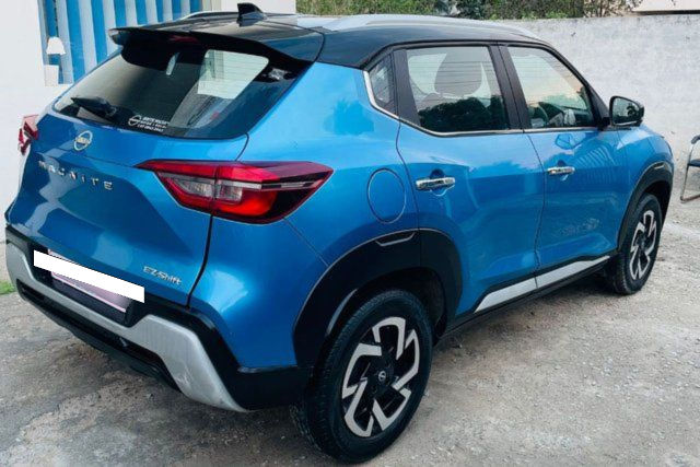 Nissan Magnite XV AMT Second-hand 2024 Nissan Magnite XV AMT for sale in Gurgaon