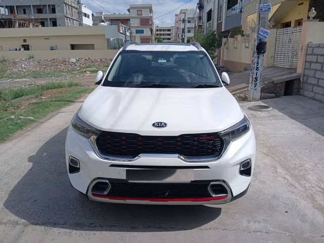 Second-hand 2020 Kia Sonet GTX Plus Turbo DCT DT for sale in Hyderabad