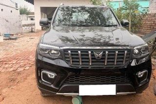 Used Mahindra Scorpio N Z8 Diesel