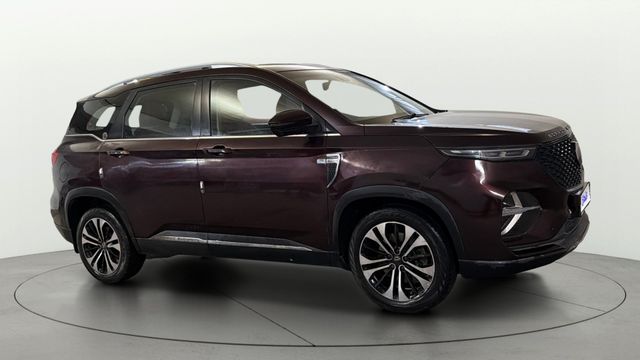 Second-hand 2021 MG Hector Plus Sharp Diesel MT for sale in Gurgaon