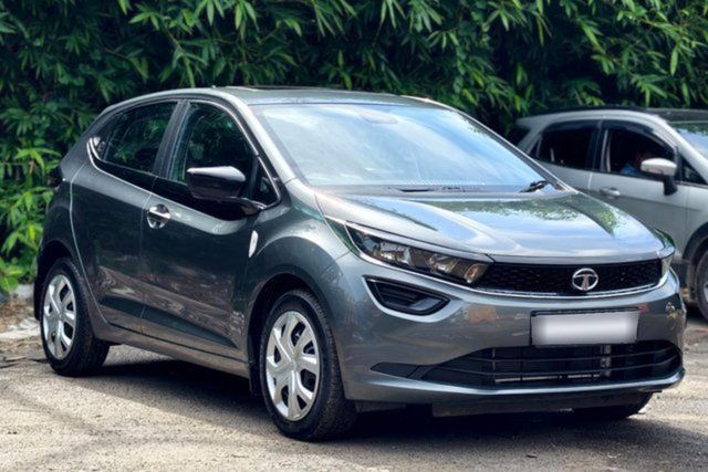 Tata Altroz XM Plus S Second-hand 2024 Tata Altroz XM Plus S for sale in Kolkata