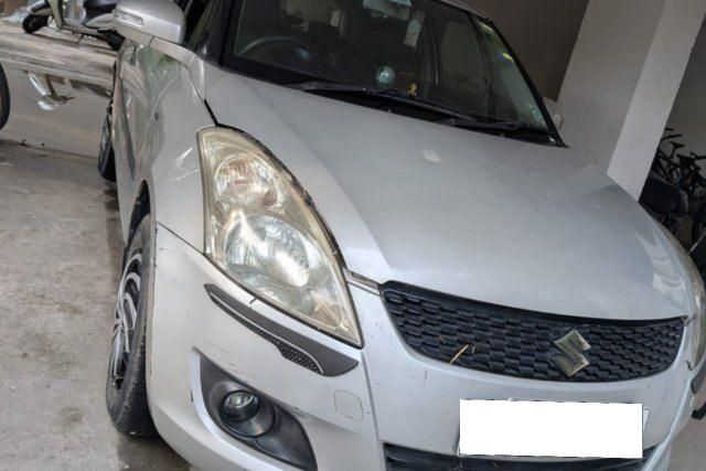 Second-hand 2012 Maruti Suzuki Swift VXI for sale in Faridabad