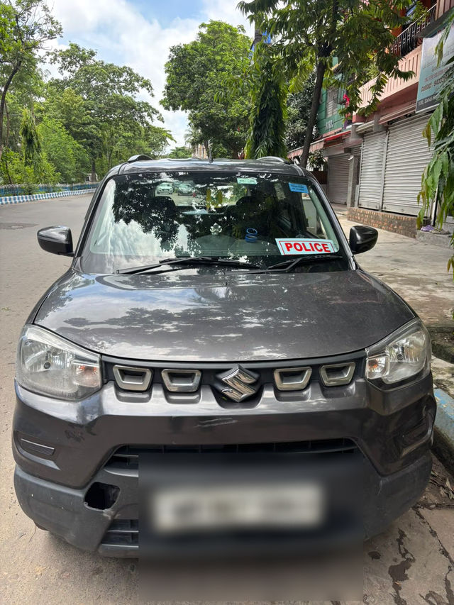 Maruti Suzuki S-Presso VXI Plus 2019-2022 Second-hand 2020 Maruti Suzuki S-Presso VXI Plus 2019-2022 for sale in Kolkata