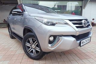 7 Used Toyota Fortuner in Panvel
