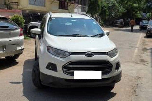 Second-hand 2017 Ford Ecosport 1.5 Petrol Titanium BSIV for sale in Ghaziabad