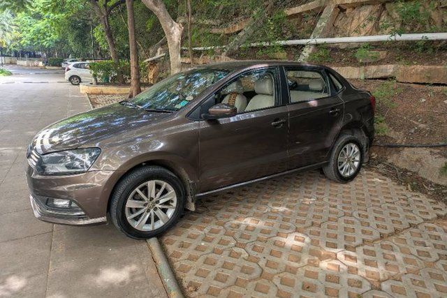 Volkswagen Polo 1.2 MPI Highline Second-hand 2016 Volkswagen Polo 1.2 MPI Highline for sale in Bangalore