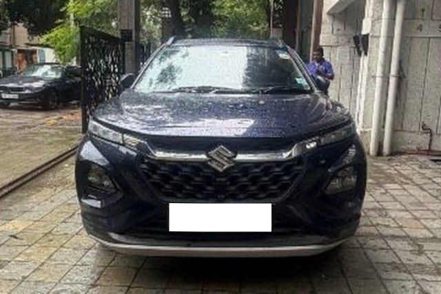 Second-hand 2023 Maruti Suzuki FRONX Delta Plus AMT for sale in Mumbai