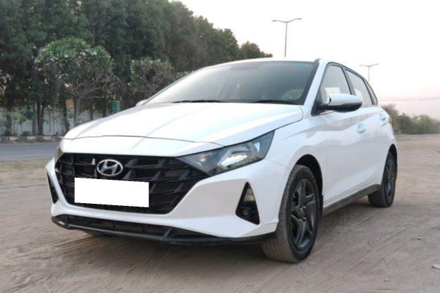 Hyundai i20 Sportz BSVI Second-hand 2022 Hyundai i20 Sportz BSVI for sale in Vadodara